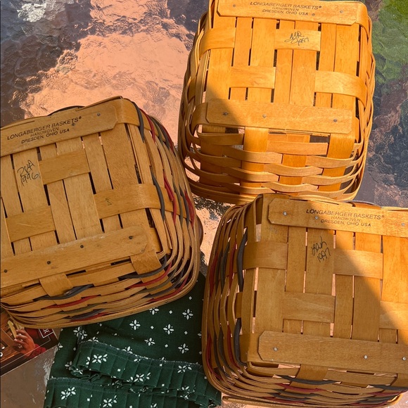 Longaberger Classic large berry Baskets Set - red blue and Green - Picture 14 of 14